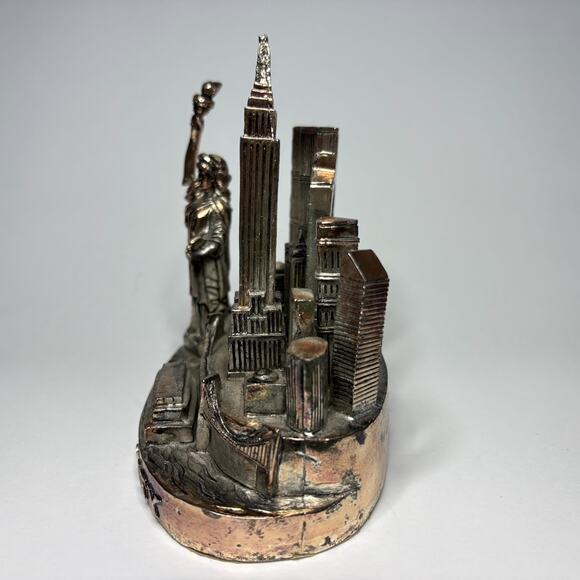 NYC Bldgs Statue Of Liberty World Trade Center NEW YORK Skyline Souvenir AS IS! - Picture 3 of 10
